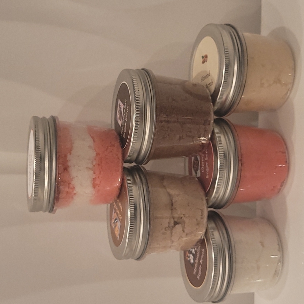 Holiday Scents 🍪  Handmade SUGAR SCRUBS 4oz